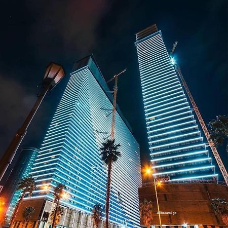 Orbi City Amazing Apartments Batumi Exterior photo