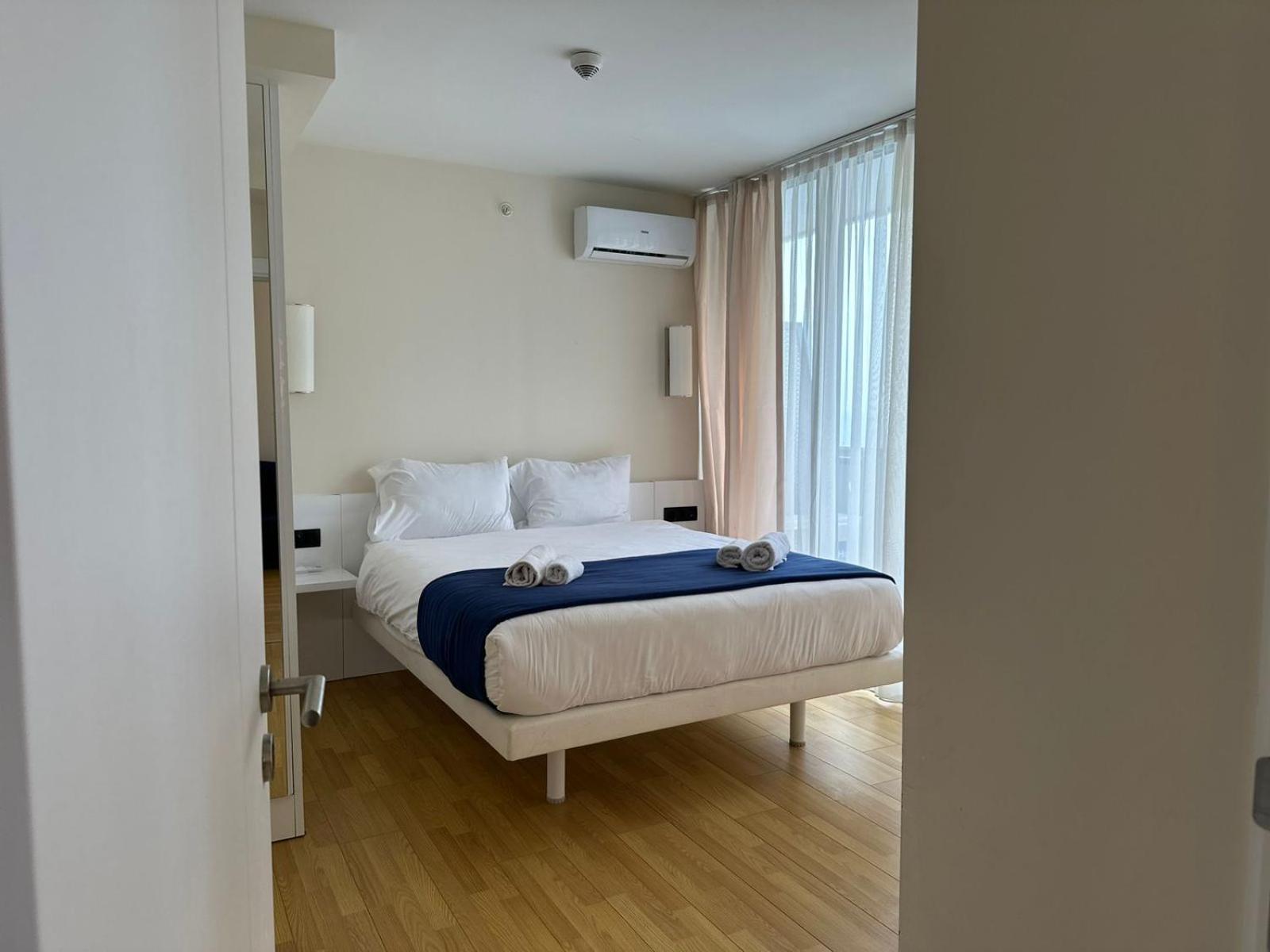 Orbi City Amazing Apartments Batumi Exterior photo