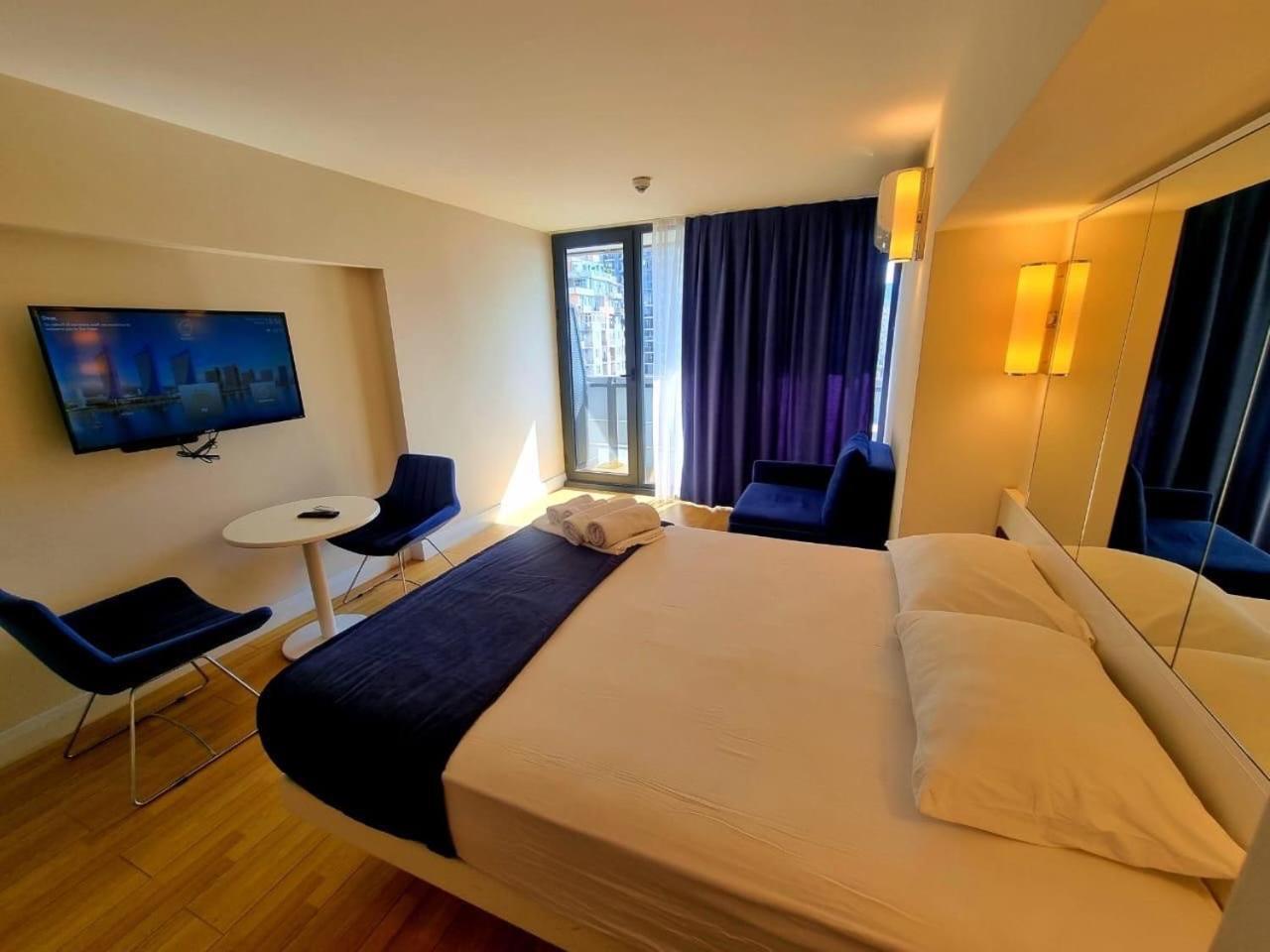 Orbi City Amazing Apartments Batumi Exterior photo